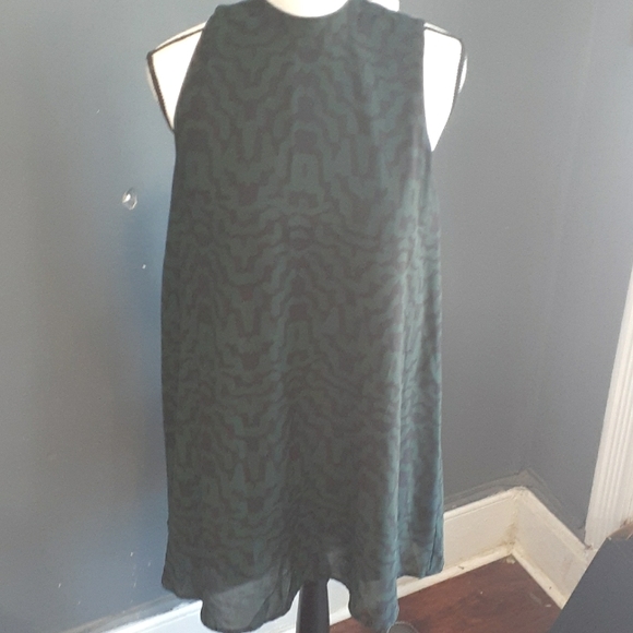 BB Dakota Dresses & Skirts - BB DAKOTA green dress sz medium